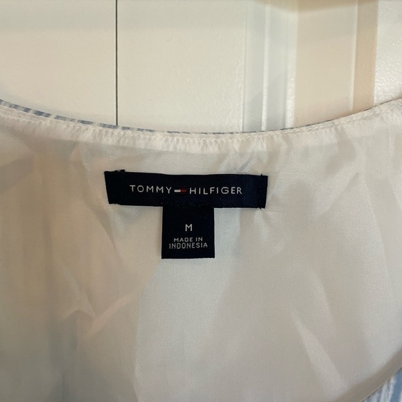 Tommy Hilfiger Sleeveless Blouse - Picture 4 of 8
